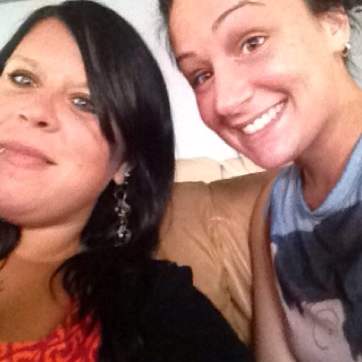 classydouchebag's profile picture. I love everything quickly & then I hate it forever.