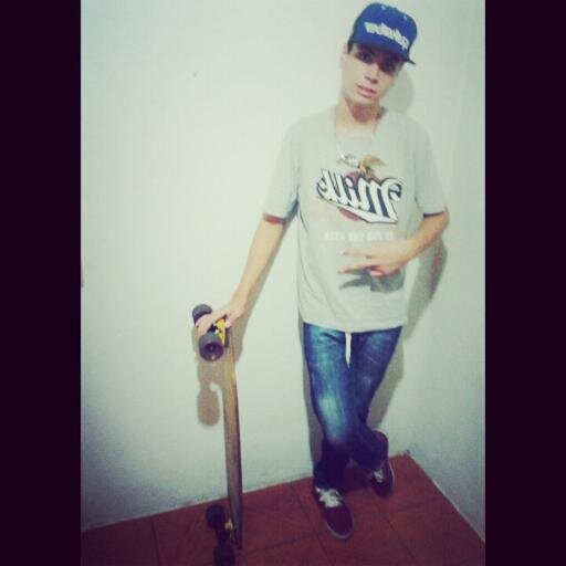 um beck e uma garrafa de rum :3