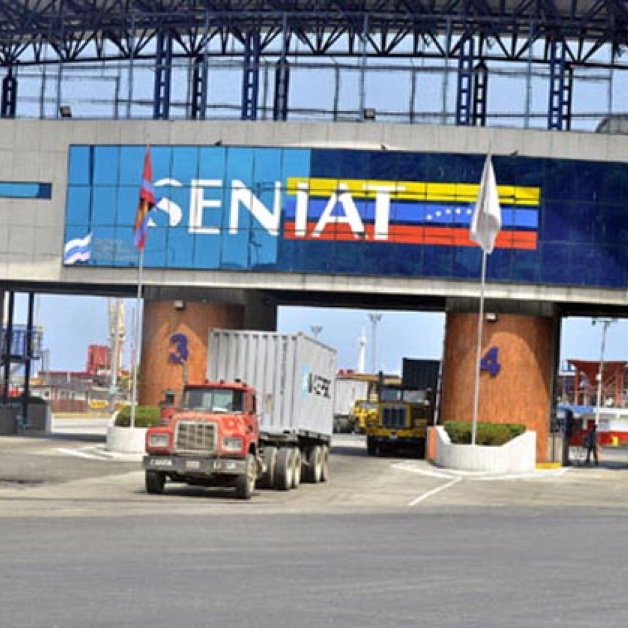 ASOCIACION DE PEQUEÑOS PROPIETARIOS Y CONDUCTORES DE CARGA DE CONTENEDORES Y SIMILARES DE PUERTO CABELLO ESTADO CARABOBO