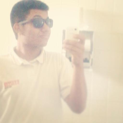 Se viver requer coragem, então viva pra ser feliz, não viva em vão.