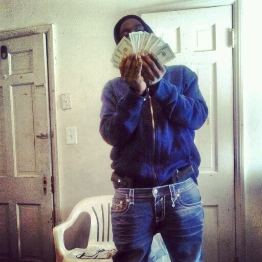 Ima Warren nigga clearly