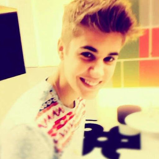 12-10-11 Justin Bieber Argentina. @justinbieber love you. You're my everything. Always together. #Family JUSTIN FOLOW MEEEE  13/07/14 12:04 #Belieber