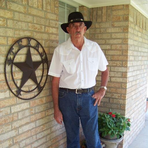 Bullmoose67's profile picture. Author