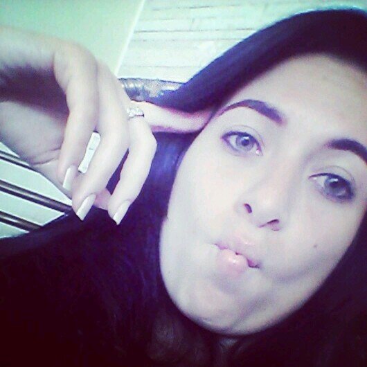 Menininha doce,  cheia de sonhos!