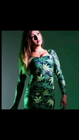 I love hyphy beats, sick flos, crunk$tep, beer pong, shooting guns, owning N00bz on Halo/COD& drinking beer..Instagram:LacyAlaska Soundcloud:RAGEak