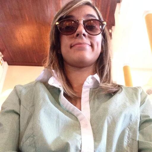 ''Não Basta fazer,é preciso aplicar.
Não Basta querer,é preciso fazer''.