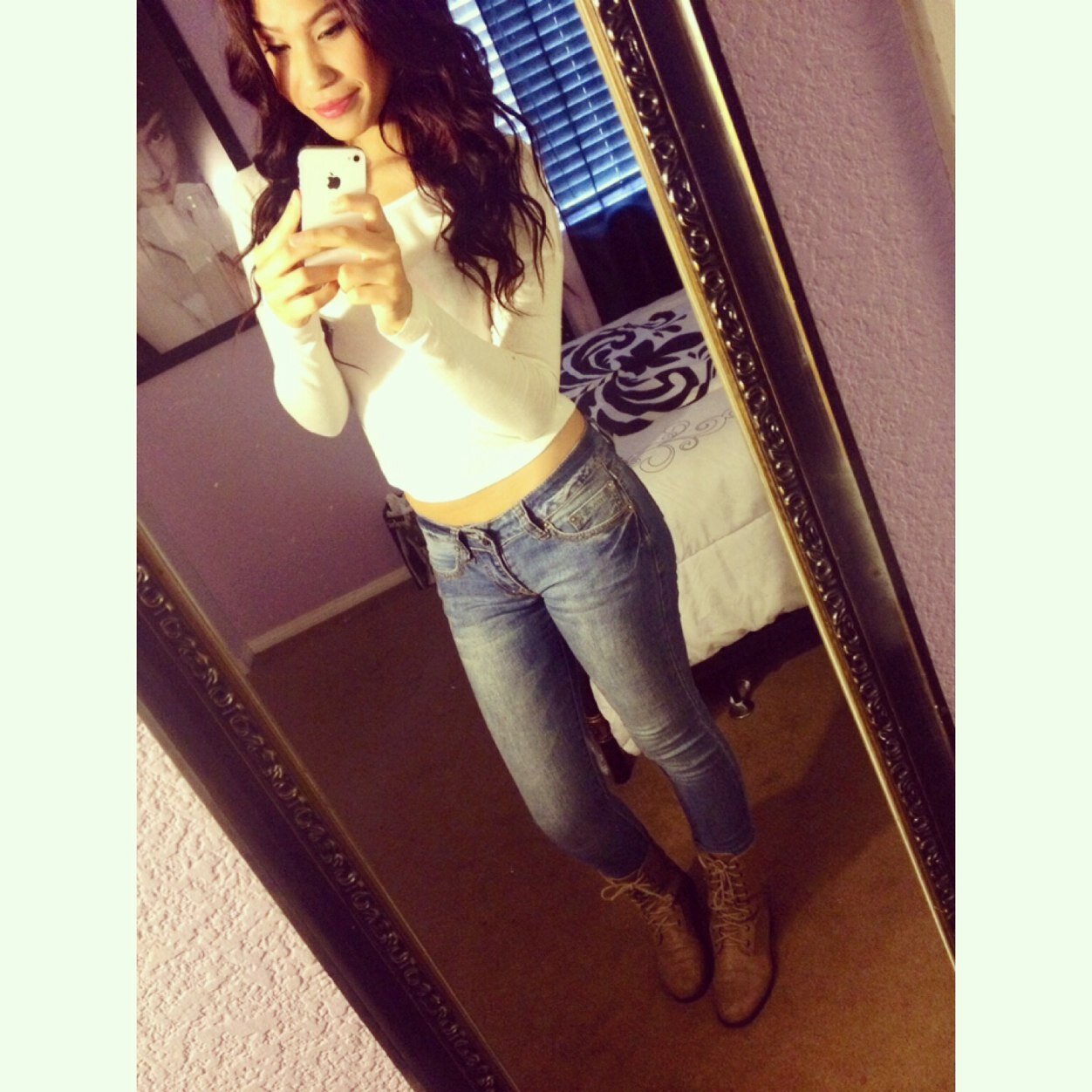 follow me yeah?(: