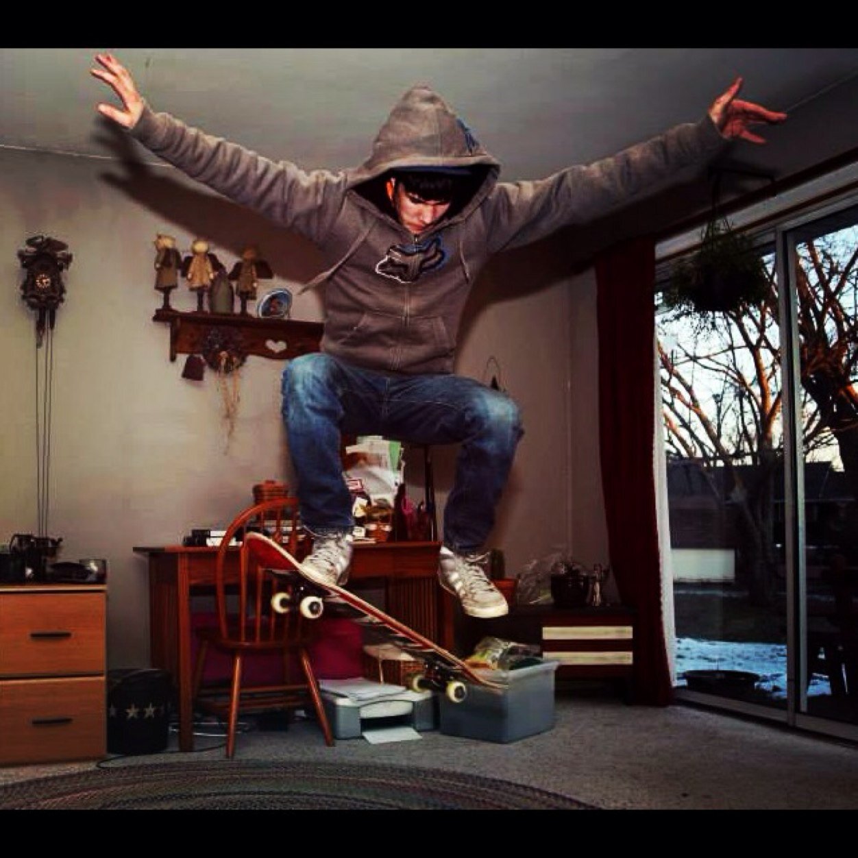 I dont give a fuck what other people think of me i just do what i do and live my life day by day #sk8er