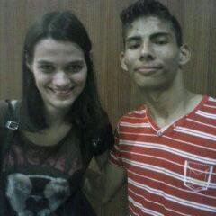 feliz com ele te amo lucas elias ♥  o importante e ser feliz :D cidade natal Ubatuba SP