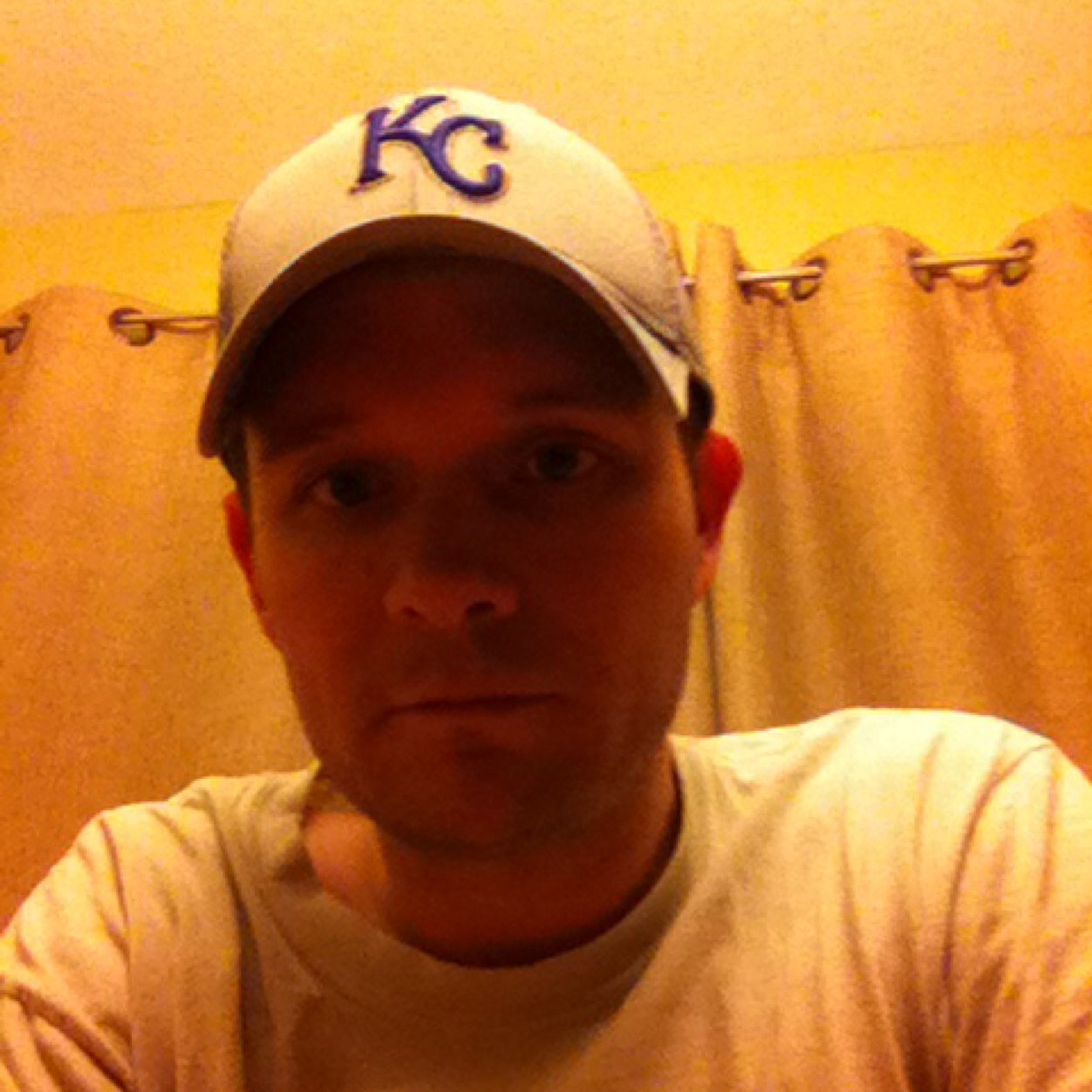 Jesus Follower. @veggieluva Husband. Father. Father-in-law. Uncle. Neighbor. KSU Wildcat. Chiefs, Royals, AND NASCAR #71 @Mc_Driver fan. #EMAW. #Psalms 121:1-2