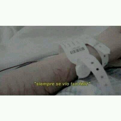 12.  La cuchilla es mi desahogo, no soy lo suficiente para nadie.  Soy una morsa.    [Ultimos Días].