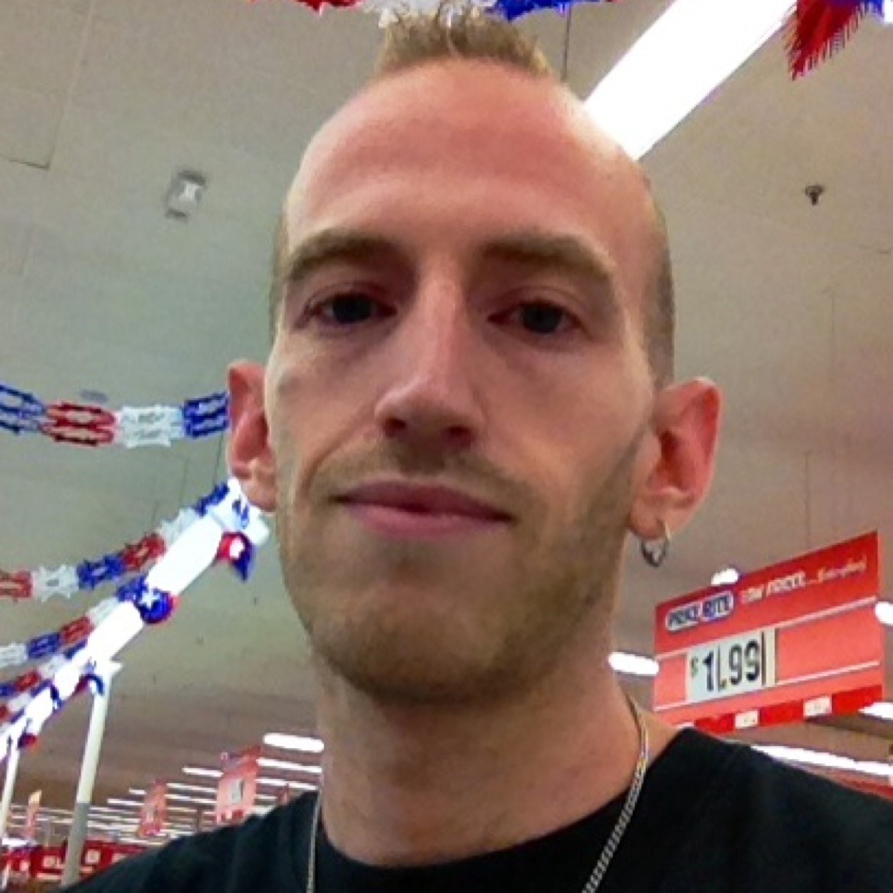 Just a regular guy living life one day at a time. Music, movies and games is what I like.  Male/Human/Earth