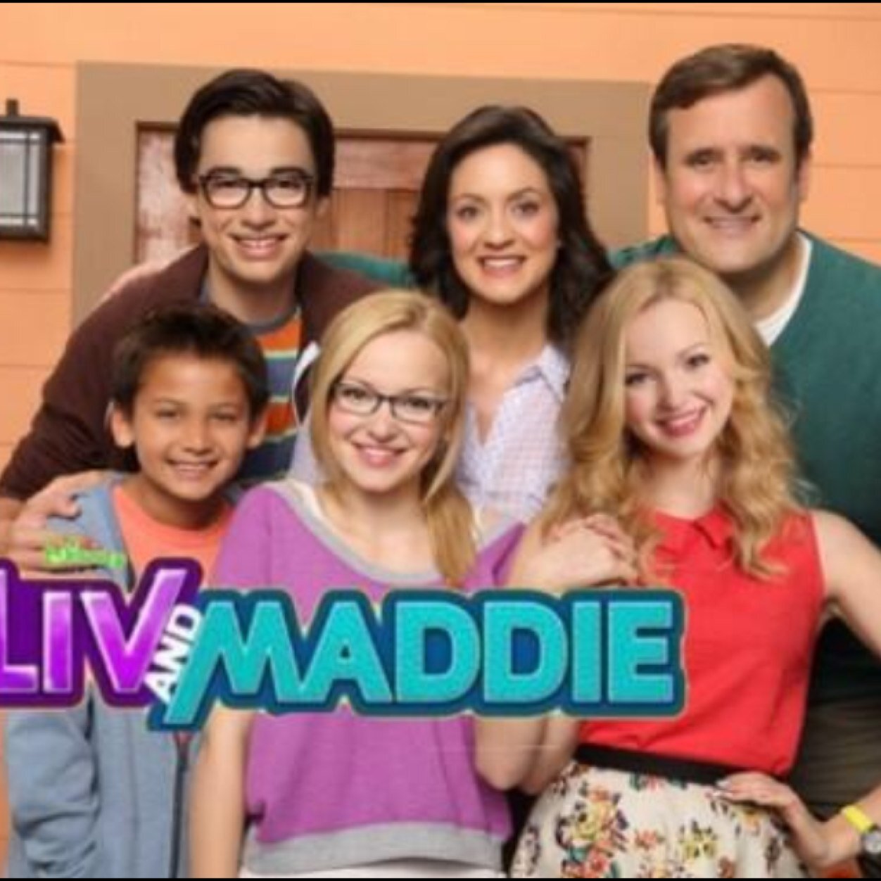 Were the liv and maddie cast. We tweet on breaks or at lunch. Here meet the cast. @dovecameron plays (liv) (maddie) @joeybragg plays (joey)tenzing plays (parker