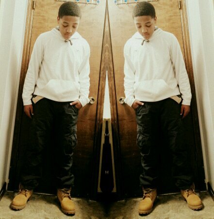 Your bestfriend was here ! I love you booooay! ❤❤ Everyone go follow me @kisssmykicks