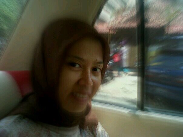 Happy mom 2 kids (Jamie n Dhafin), lucky too have Imron as my husband.