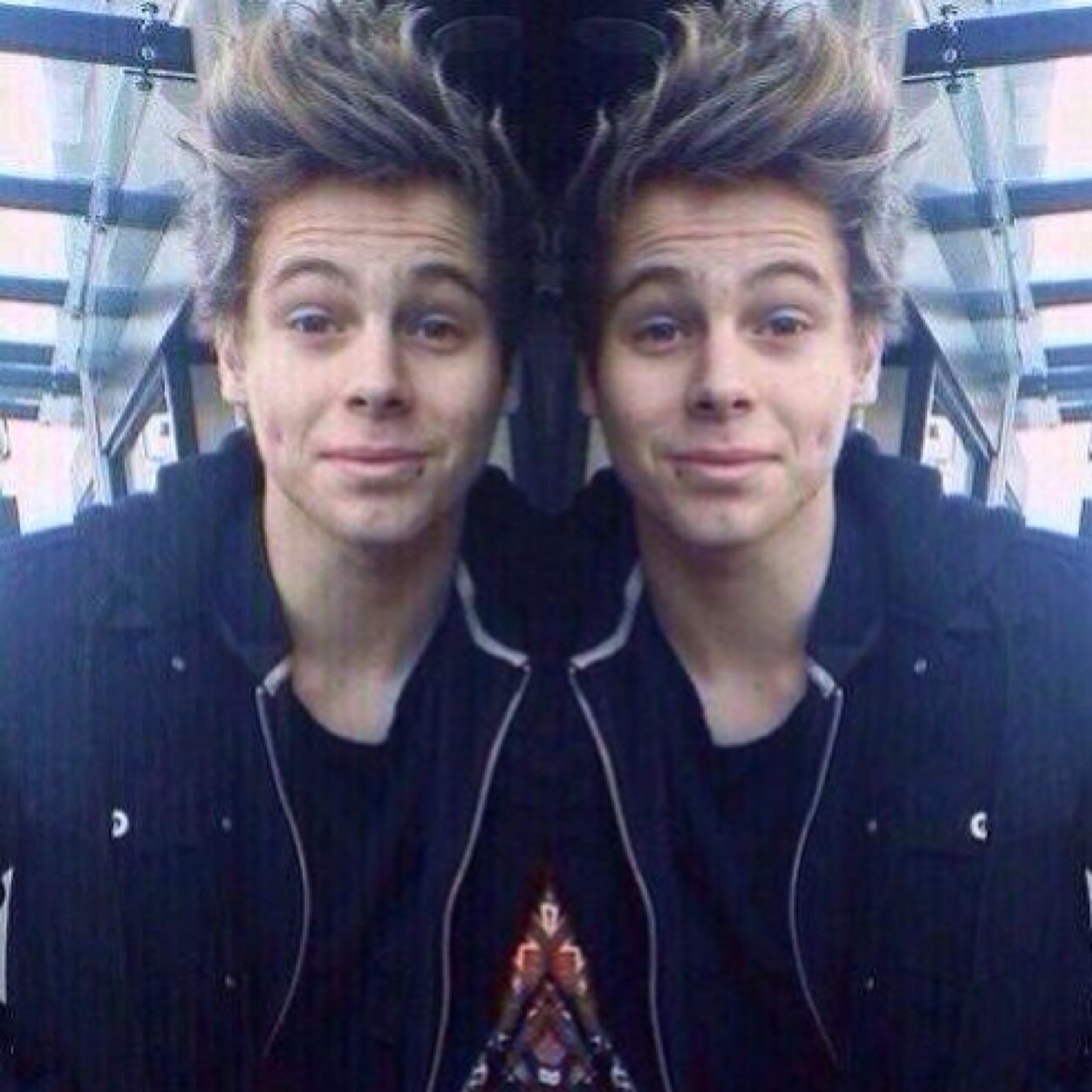 5sos & the vamps