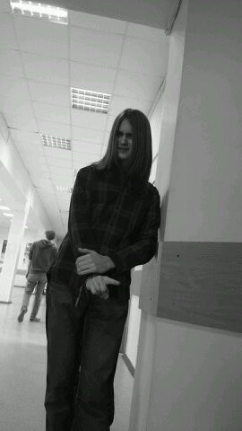 Lead Guitarist and Vocalist. I was member of Tornado of souls,Tram 69,Warhawk. style: heavy metal,thrash metal,black metal,progressive death