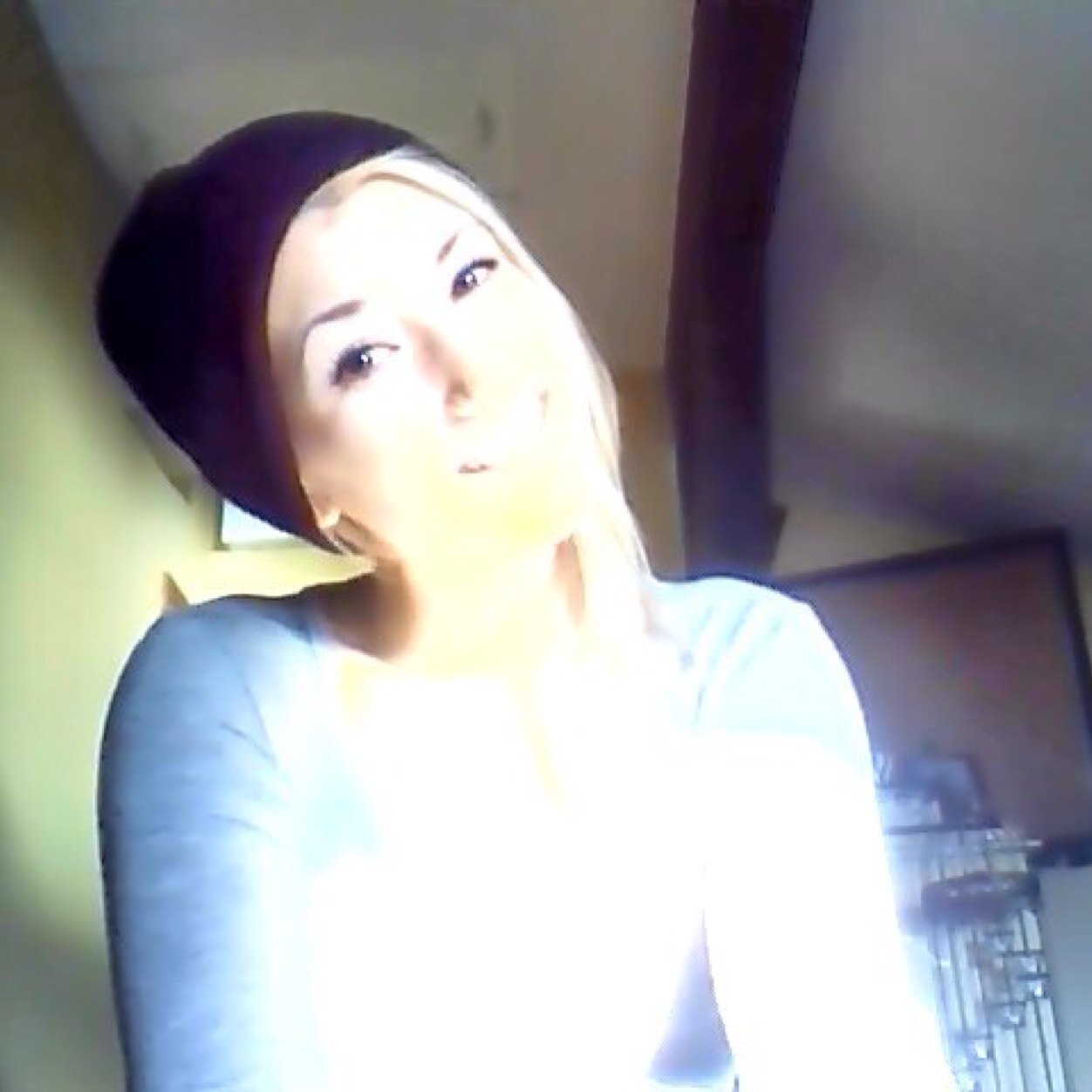 [JILL-ee-an] Instagram: Gillianatkinson