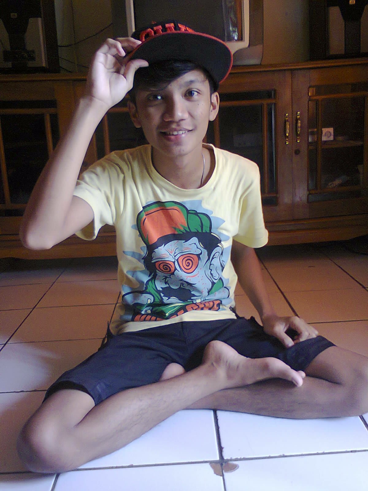 Saya percaya Tuhan menilai umatnya bukan dari penampilannya, Tapi dari Hati ☀ DRUMER @justhopeout DC STILL ALIVE