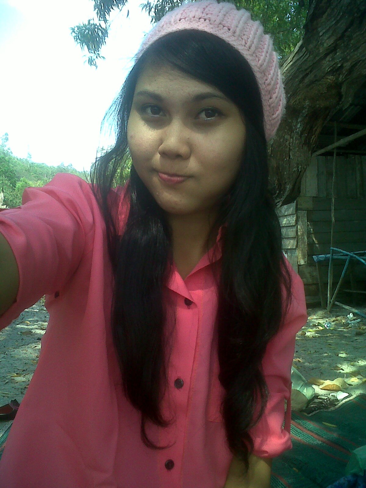 wulandariedevie's profile picture. bukan sekedar hanya menangis :)