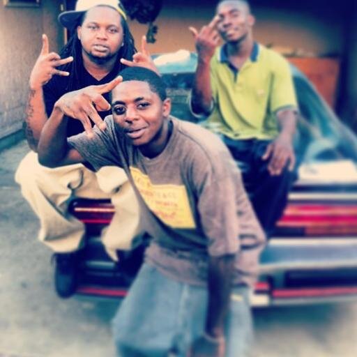Unsigned Rapper  Ready 2 Take FLIGHT!!! 300_600KBrickYardOrNoSquad!!!!!FreeLARRO,REALO,JOSH&JohnB!!!!! A.B.M TheTeam&Catch The Beem!!!!!!!!