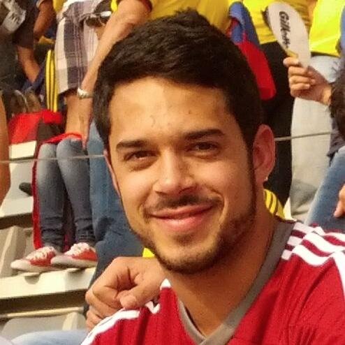 Estudiante de Administración UNE, Trialero, Mecánico de Motos, Venezolano,