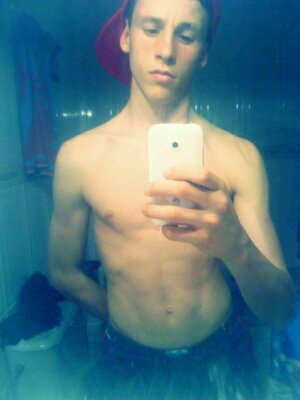 solo con ver una sonrisa tuya me alegraras todos los dias de mi vida :) istagran#chicogared