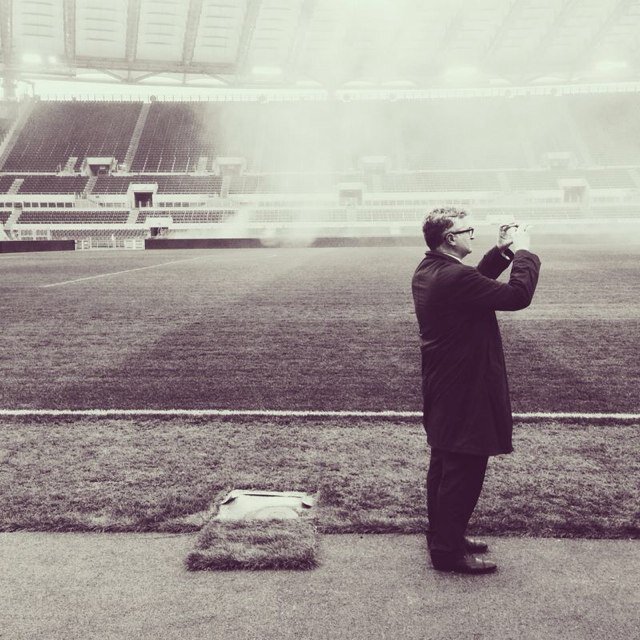 PaoloIammatteo's profile picture. Interista, Philip Roth e Italo Calvino sopra tutti, il design e le lampade, due figli diversamente fichissimi.