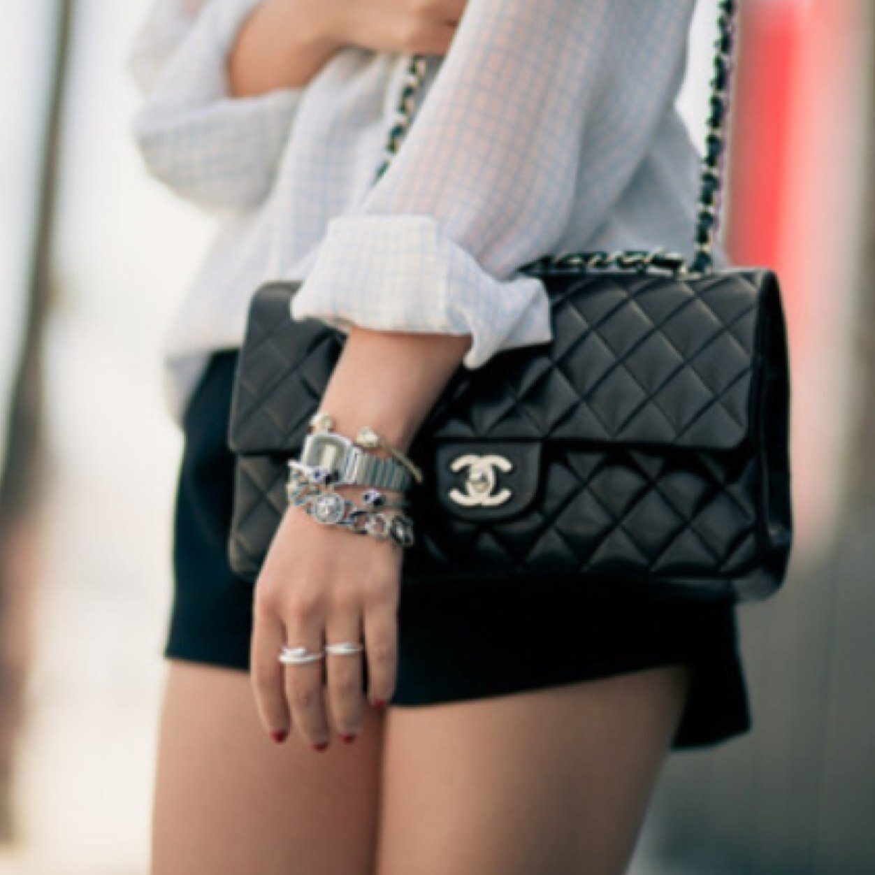 A girl should be two things: classy and fabulous. ~Coco Chanel.