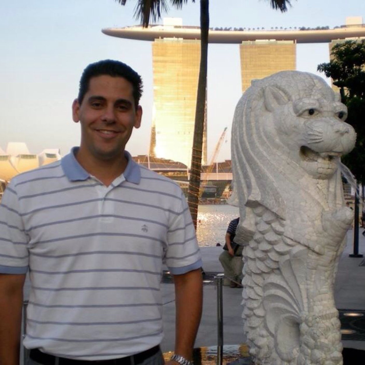 LuisSerfaty's profile picture. 