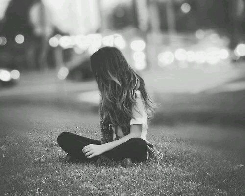 No permitáis que nada ni nadie hunda vuestros sueños, si teneis uno luchad por él. Entre todos pongamos fin a esas falsas amistades
