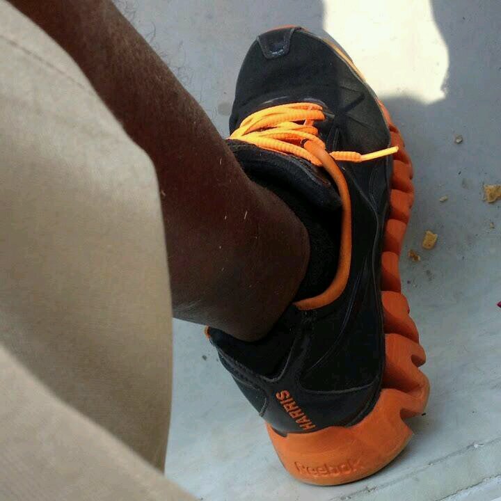 officiatethat's profile picture. 