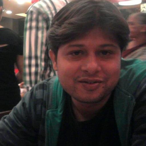 जिंदगी जाने कहाँ बसर होगी ,आज ठिकहाना ढुनते है ..मंजिल फिर कभी तलाश ले गईं