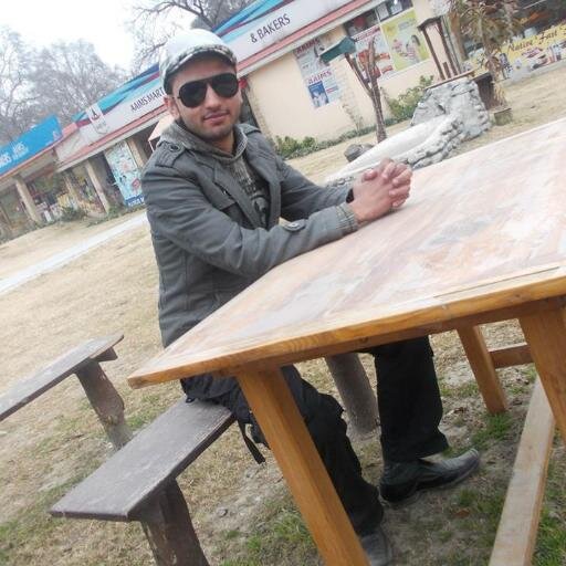 Don't try 2 understand me...
if u will try 2 understand me...
then!!!
u will fall love with me...
