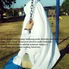 Cik_Hazelnut's profile picture. Nur Nabihah Fatiha | 14 | Rawang 
#PurpleLover #LoveAllah #LoveRasulullah #LoveMyFamily

Hidupkan sunnah Rasulullah .