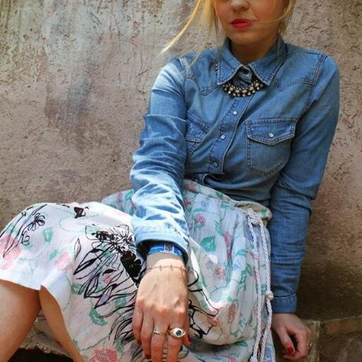 Brewing Silk Screen Printed Fashion 
                 Find us http://t.co/M4oeyRQng8     Email - info@elkbi.com