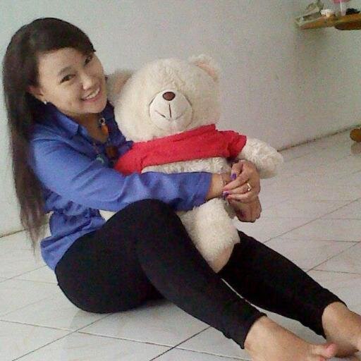 nobody can hurt me without my permission 290791.                          

Di hari valentine's day dapt suprays coklat & bunga mawar terima kasih sahabat ku.