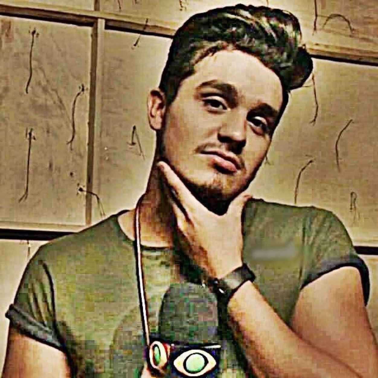 Estou aqui sem você amor,mas você ainda está em minha mente solitária,eu penso em você e sonho com você o tempo todo ♪ -3 Doors Down Luan Rafael Eu VIVO você!