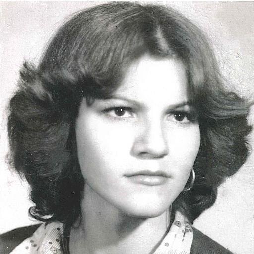 MariaAm13923165's profile picture. Escribiendo un libro sobre mi vida titulado: LA VIDA QUE ME TOCÓ VIVIR