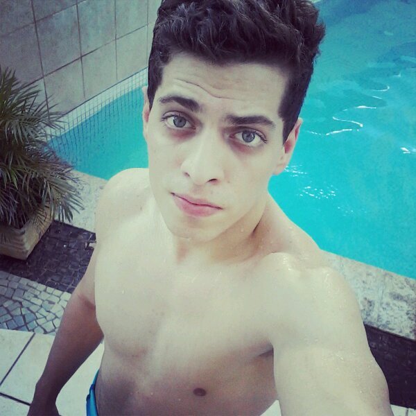  ΛVICII ◢◤