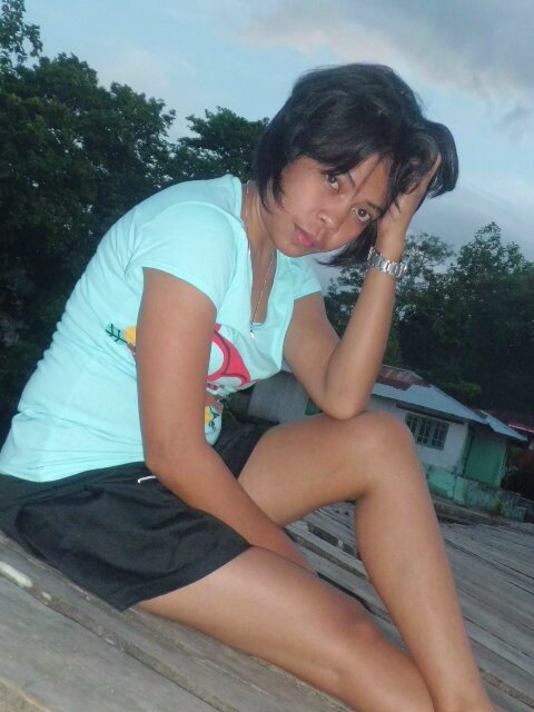 Nadya_thomz's profile picture. 