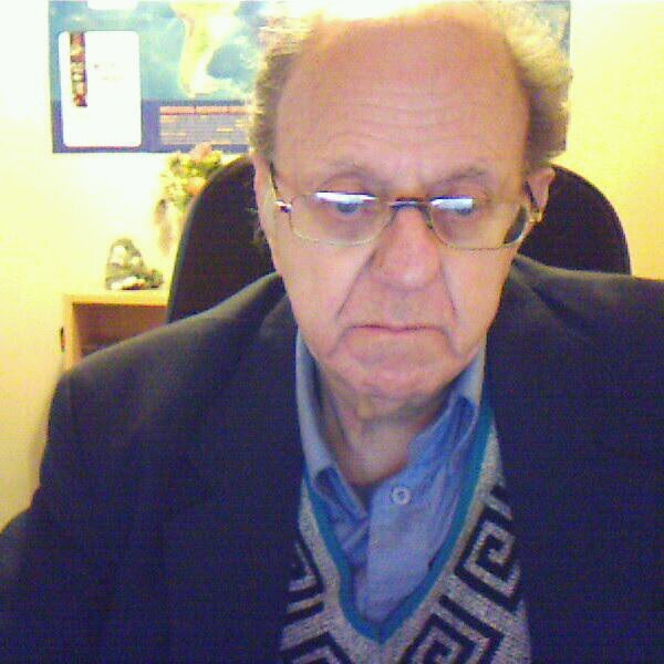 wardraymond91's profile picture. 