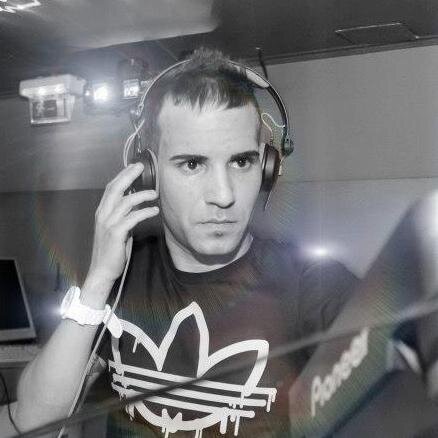 ChedeyGarcia's profile picture. Dj/Productor de Música electrónica. RIM/ Space Invaders / Distortion / Klaphouse