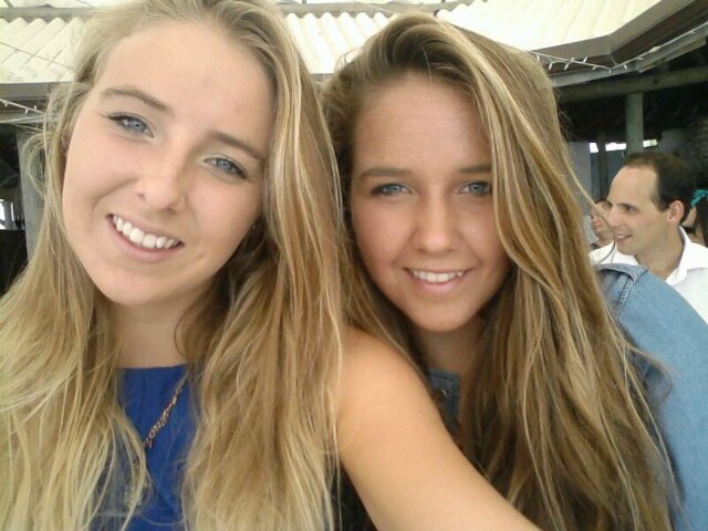 taylalouisebarr's profile picture. drug of choice? surfing.