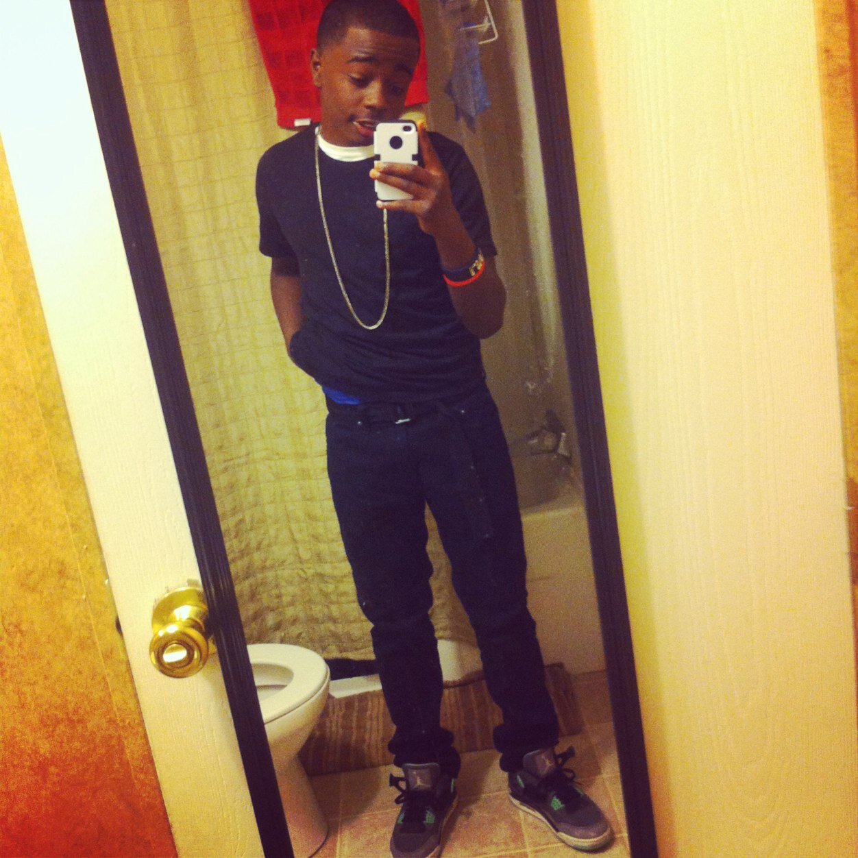 #Followe a yung stoner #Follow me ima foller back