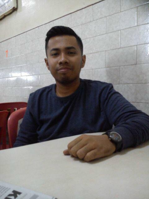 TheoSSiregar's profile picture. #GGMU