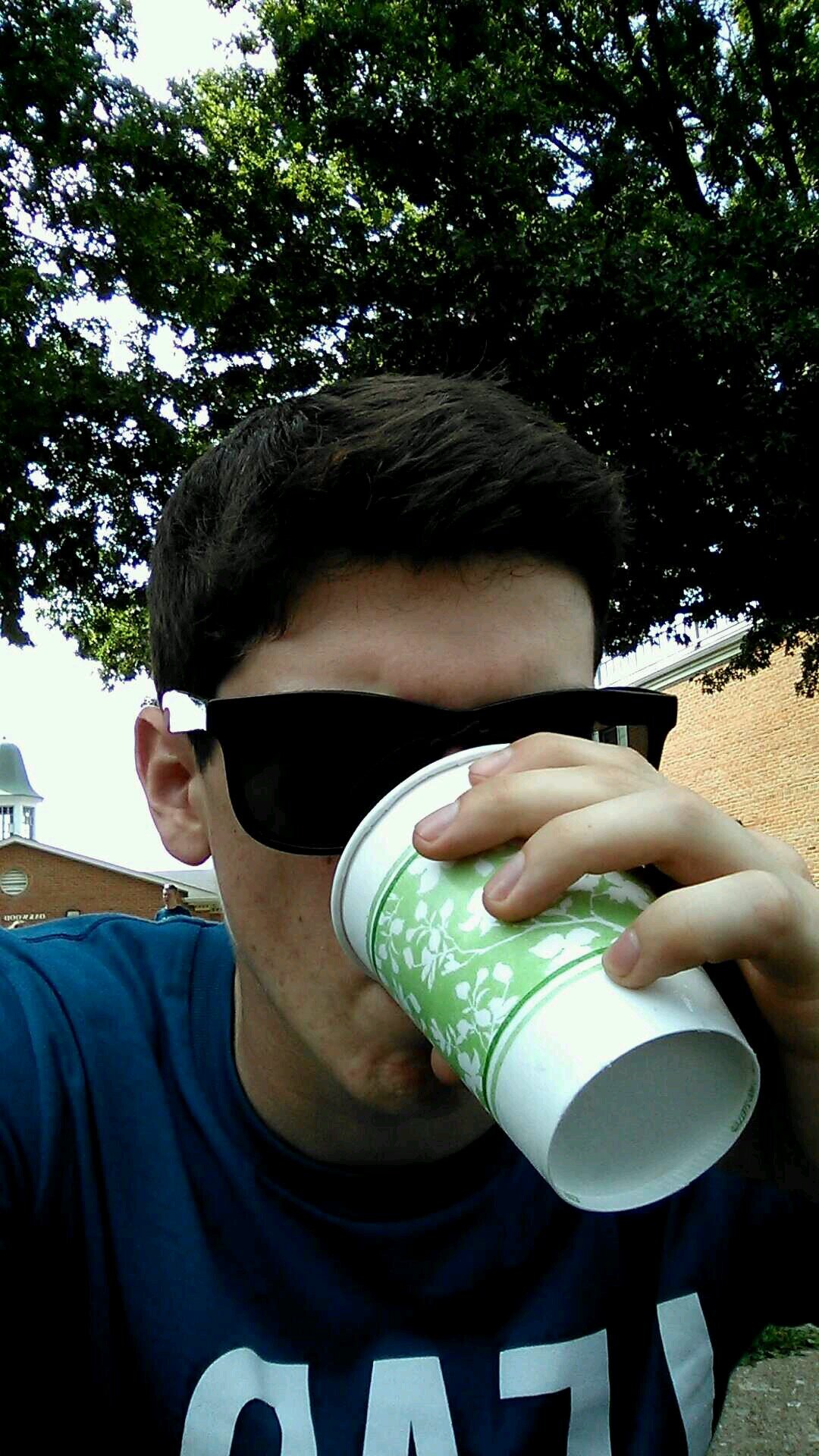 itchy_bread_hat's profile picture. I participate in activities