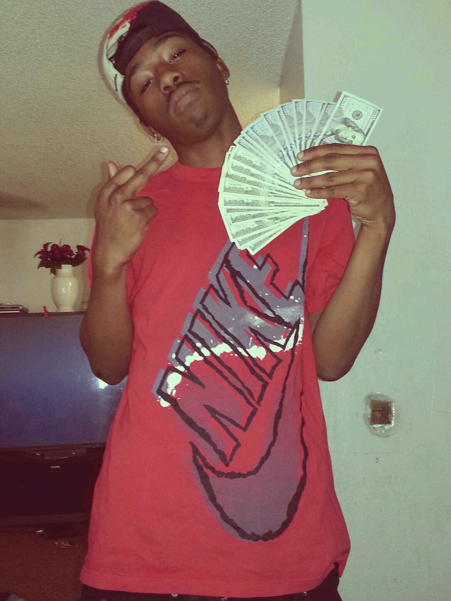 Fuk A Bio jus Follow a G and Mention For A Fb