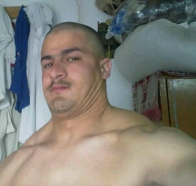 khurshid494's profile picture. 