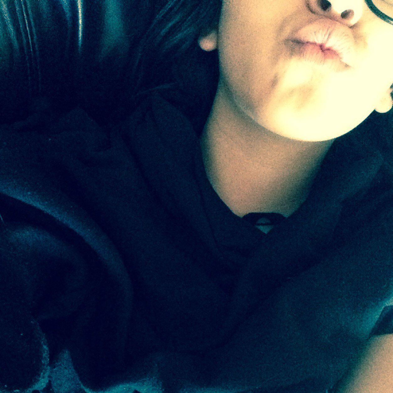 #followme?im simplish/-\ takes time to REALLY get to know me:P